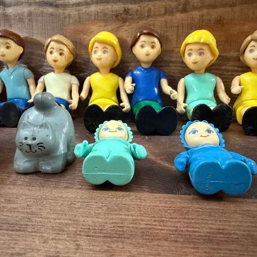 Fisher Price Little People Dollhouse Figures Lot Horse Cat Babies 11pc Vintage
